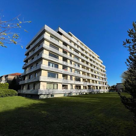 Schoene Einfache Ferienwohnung Mitten In Olsztyn Bagian luar foto