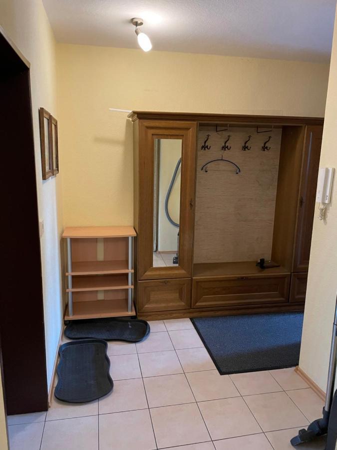 Schoene Einfache Ferienwohnung Mitten In Olsztyn Bagian luar foto